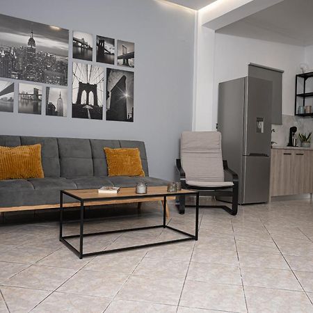 Thalia Apartments Kalamata Exterior photo