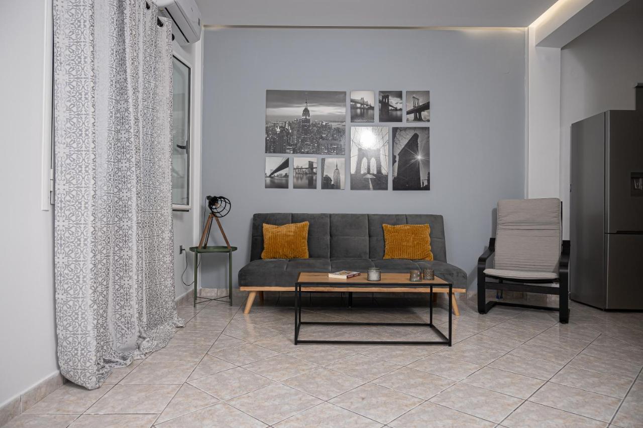 Thalia Apartments Kalamata Exterior photo